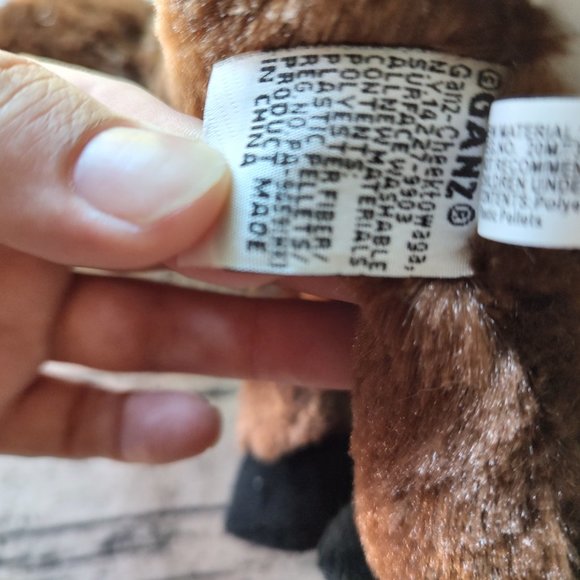 Ganz Webkinz reindeer HM137 not sure on the code - Picture 9 of 11